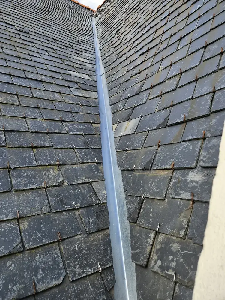 Travaux de zinguerie dans le Finistère par Ouest'Éco Rénov